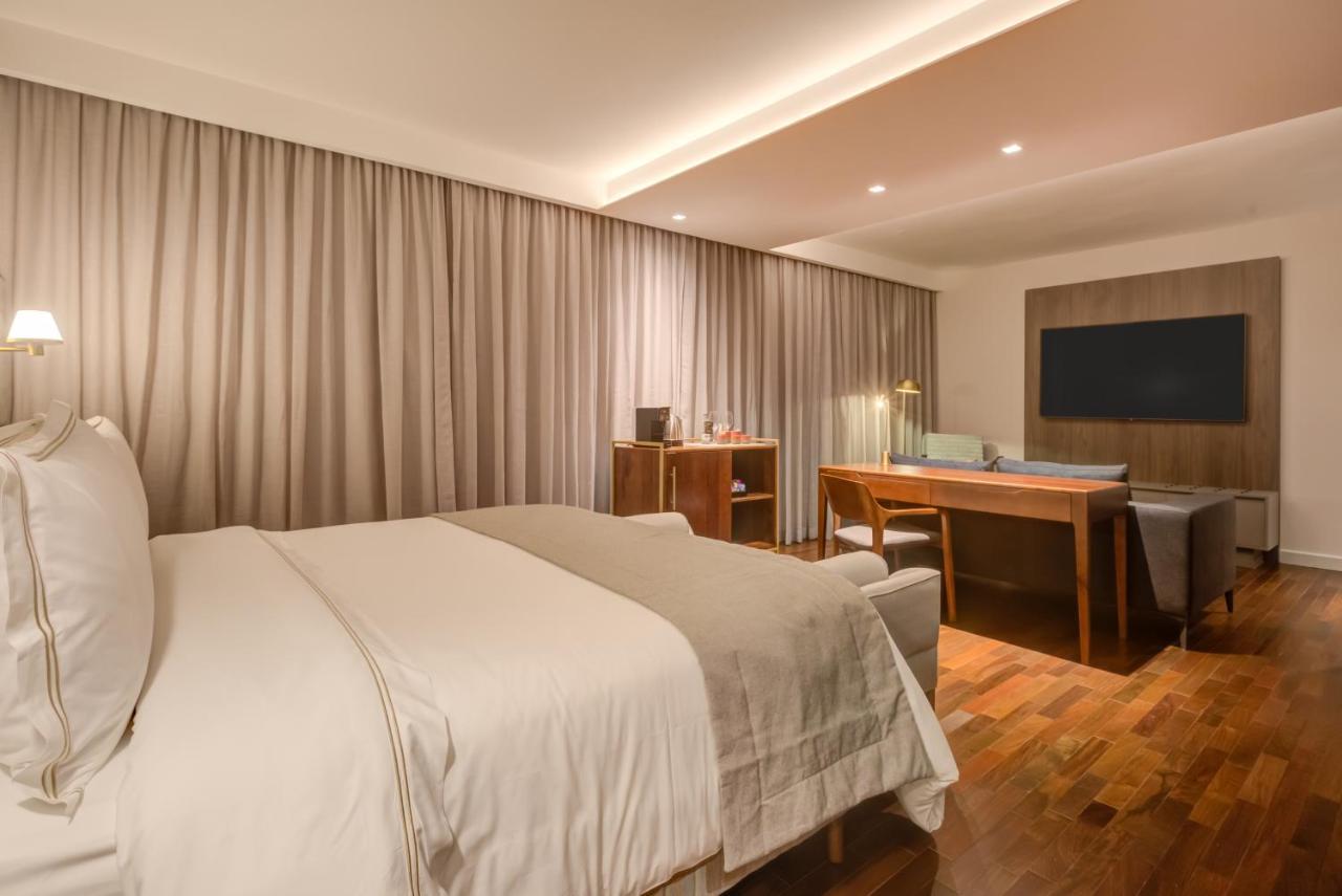 Qoya Paulista, Curio Collection By Hilton