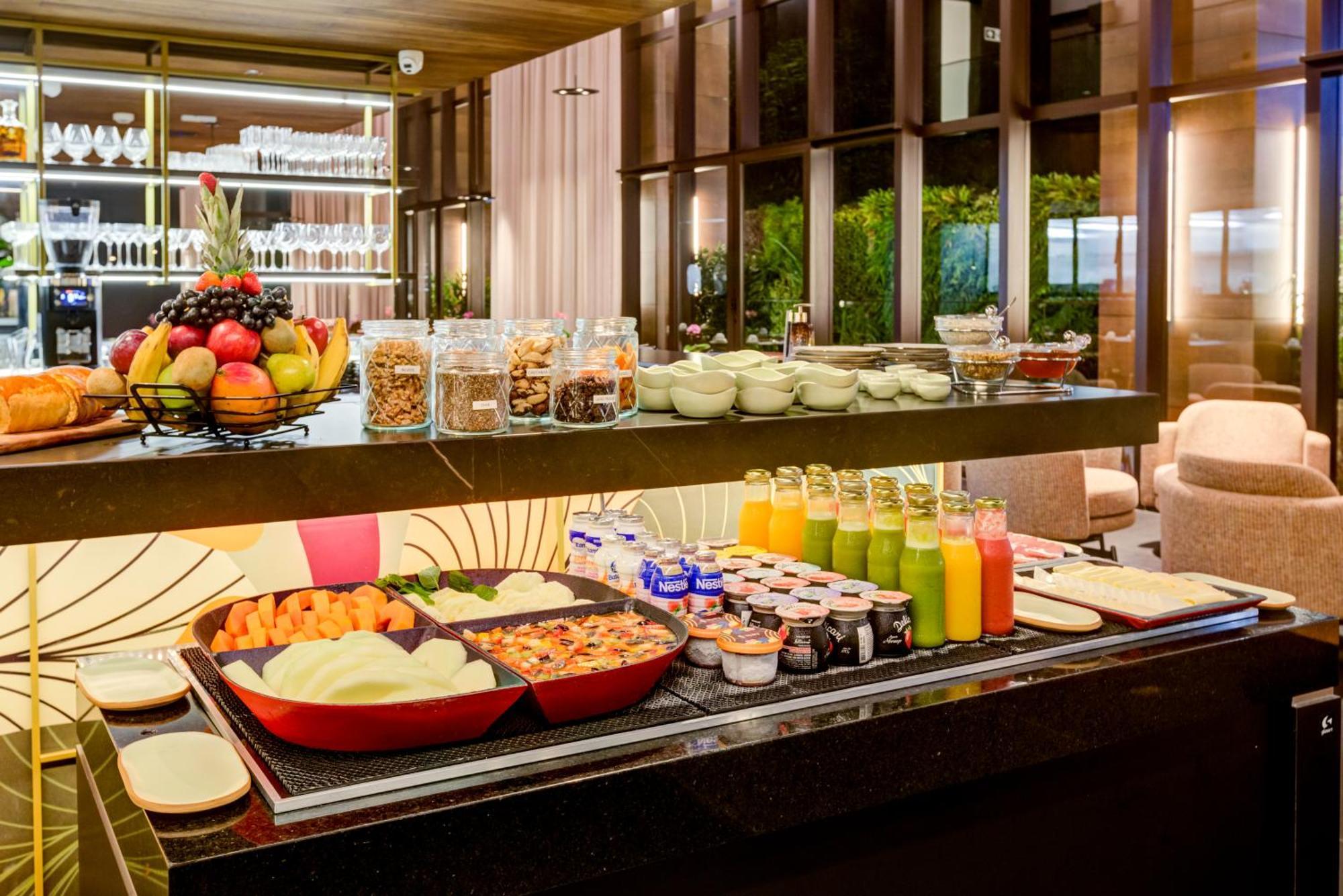 Qoya Paulista, Curio Collection By Hilton
